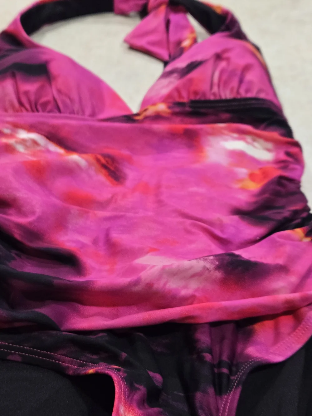 DKNY NWOT Pinkk Abstract One-Piece Halter Swimsuit Size Small - Picture 3 of 6